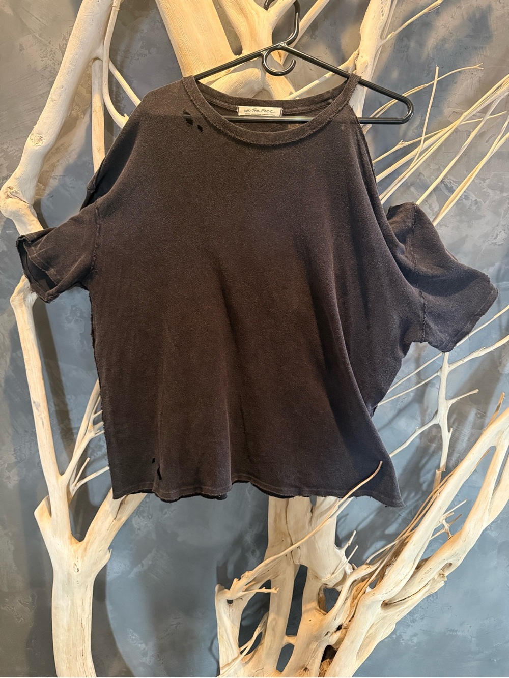We The Free Black Cold-Shoulder Short Sleeve Tee